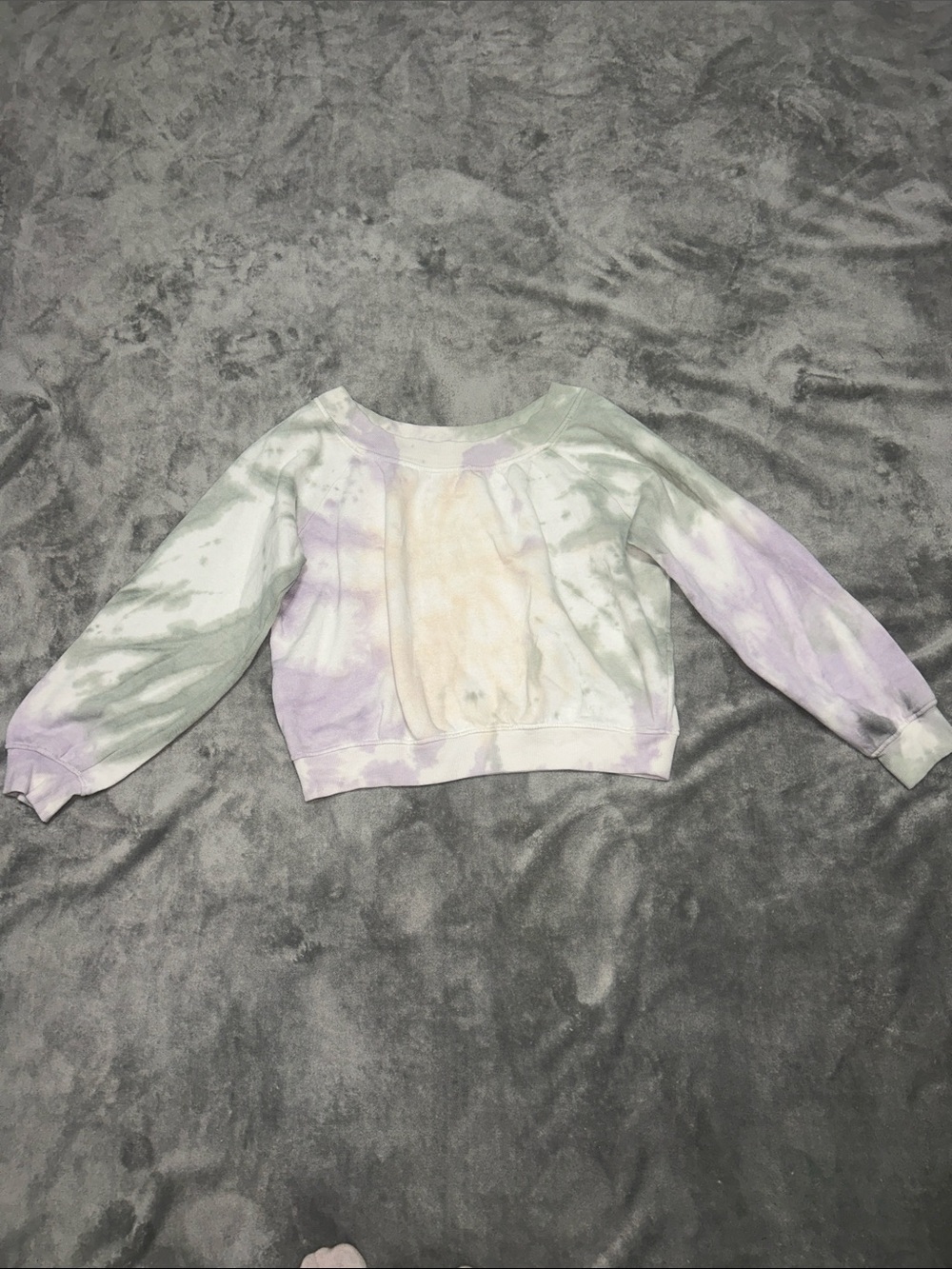 Olive & Oak Tie-Dye Cropped Top in Lavender, Sage & Cream
